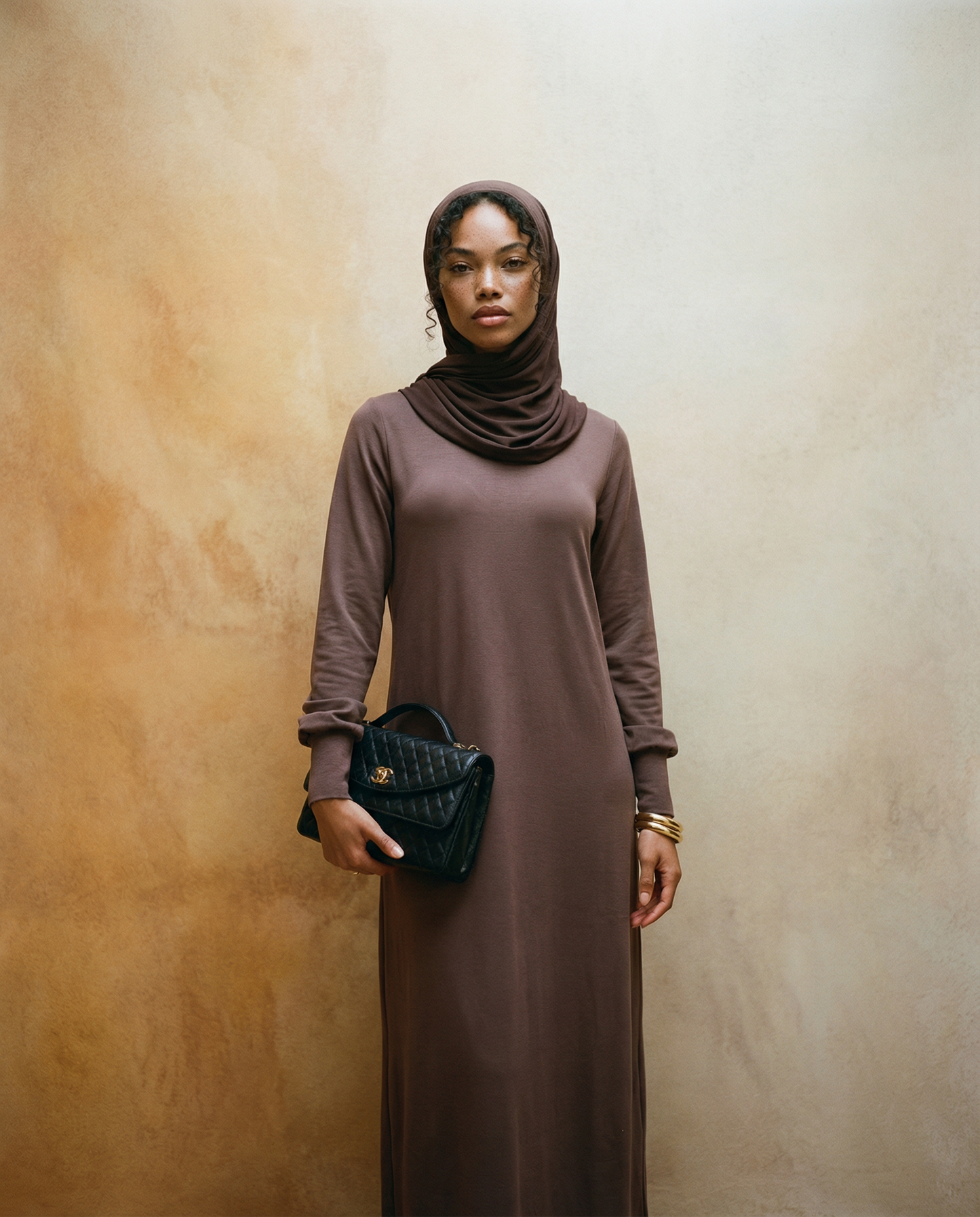 Weites Strickkleid mit Rollkragen